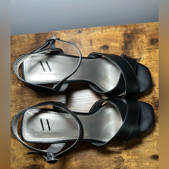Worthington Black Strappy Heels - Picture 8 of 11